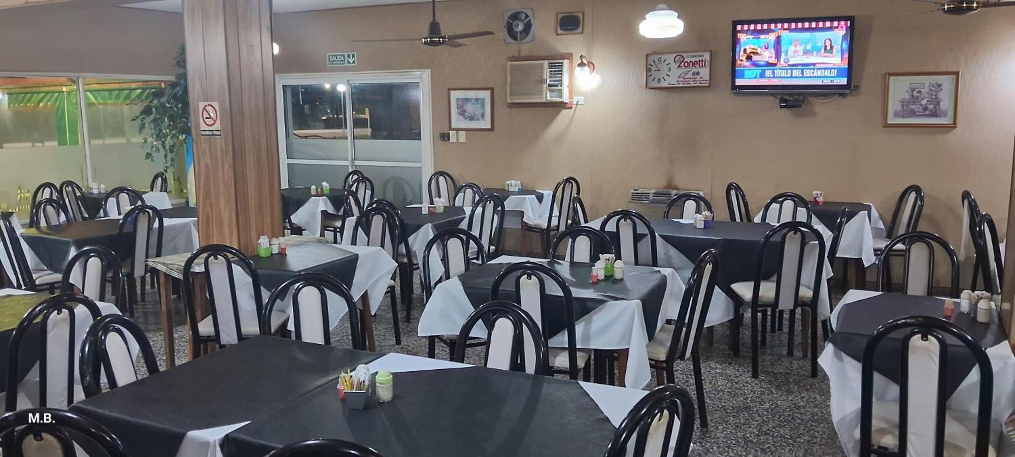 Y Restaurant Don Quijote