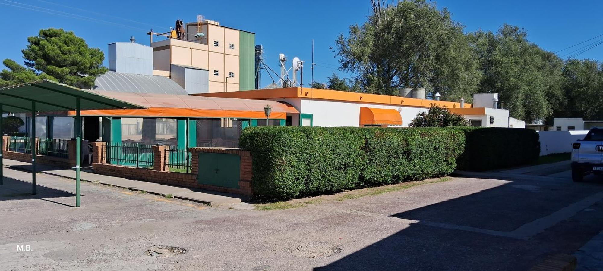 Hotel Y Restaurant Don Quijote *